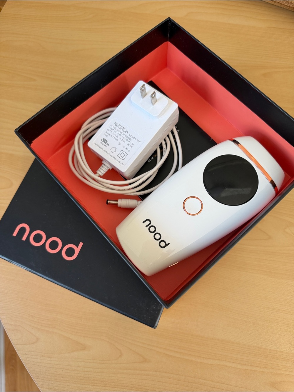 nood Handheld IPL Hair Removal Device - White with Rose Gold Accents